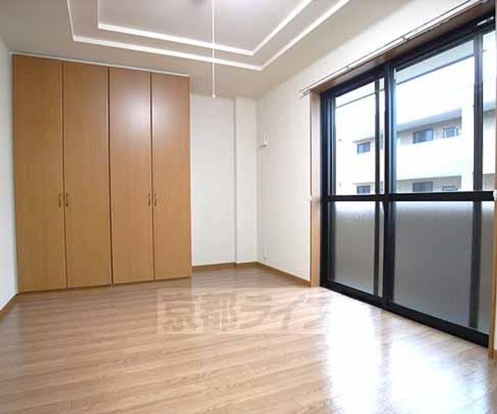 プラントフィールドⅡ206の居間