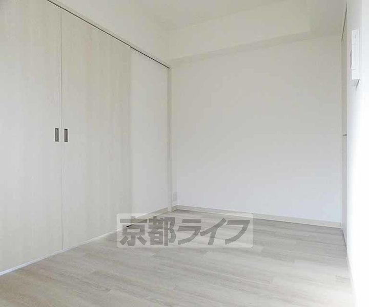 シルス藤森の居間