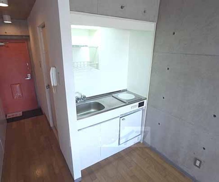 京都府京都市右京区西京極浜ノ本町の賃貸マンションのキッチン