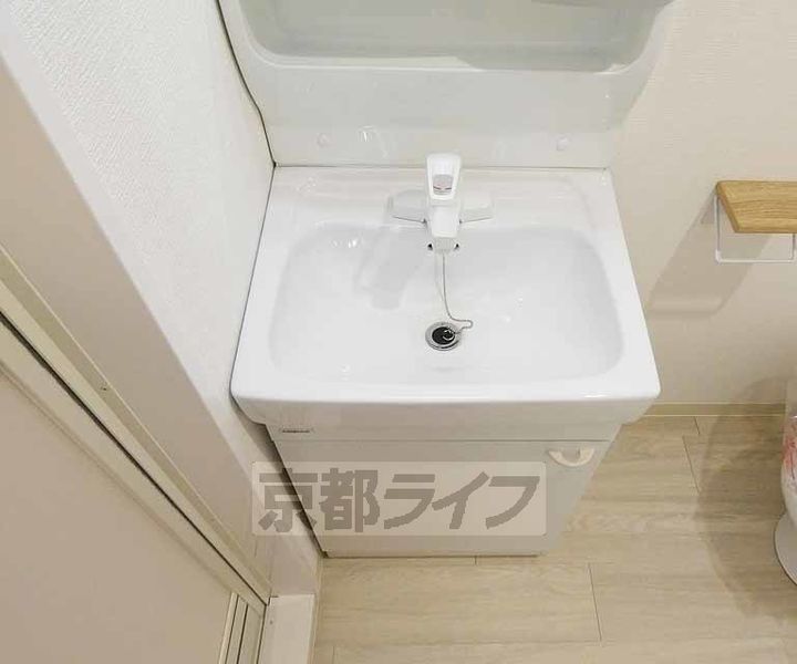 京都府京都市伏見区向島本丸町の賃貸マンションの内装