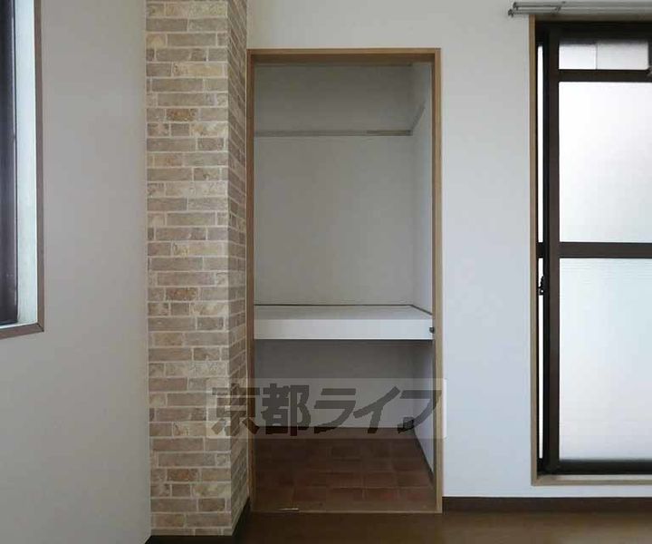 京都府京都市伏見区京町10丁目の賃貸マンションの内装