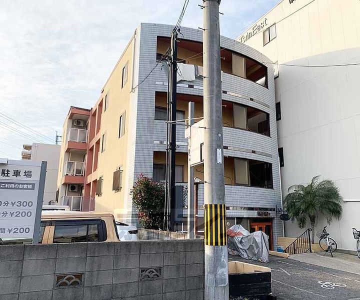 京都府京都市伏見区京町10丁目の賃貸マンションの外観