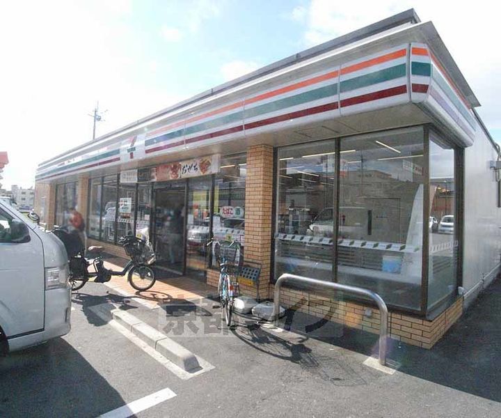 京都府京都市南区上鳥羽南島田町の賃貸マンションの周辺