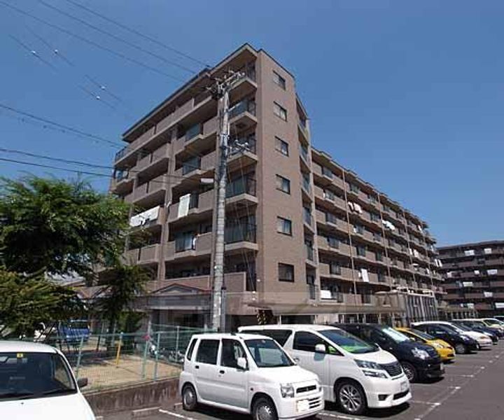 ラポート小林の外観