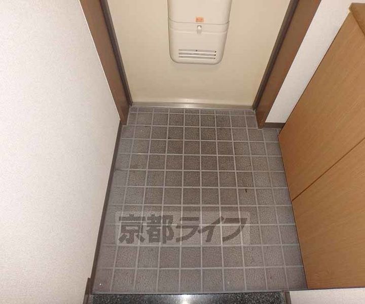 ラポート小林の玄関