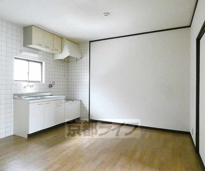 京都府京都市南区吉祥院新田壱ノ段町の賃貸アパートの居間