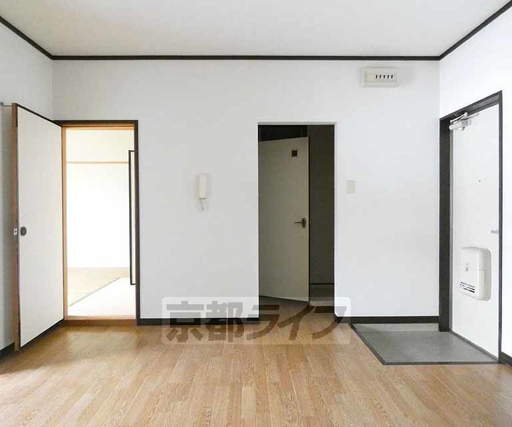 京都府京都市南区吉祥院新田壱ノ段町の賃貸アパートの居間