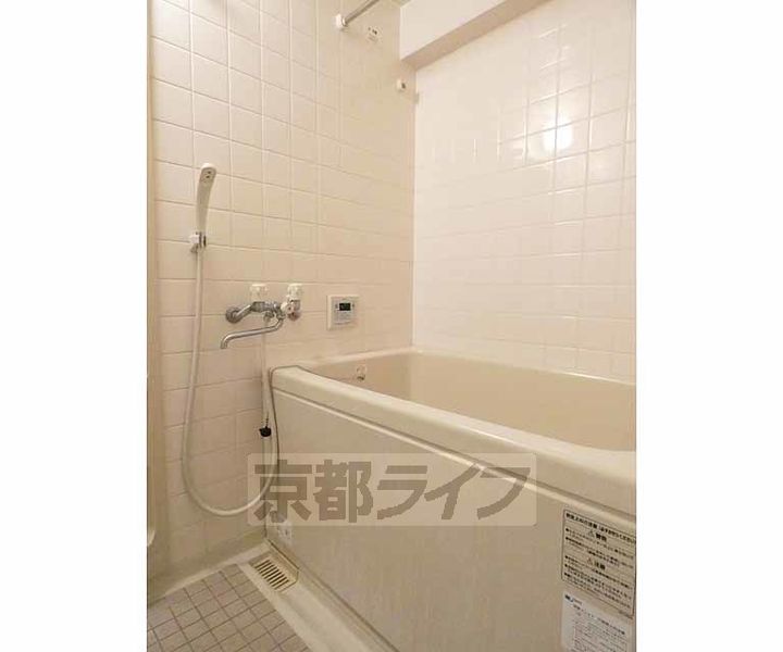 京都府京都市南区吉祥院九条町の賃貸マンションの風呂