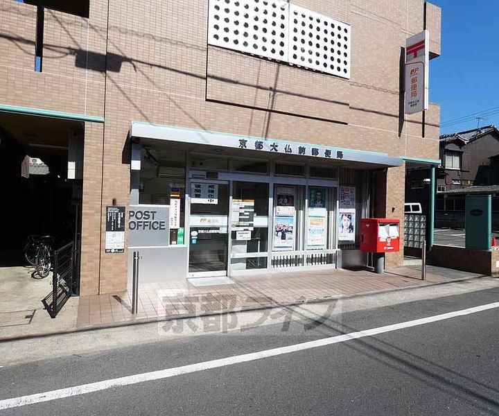 澤屋ビルの周辺