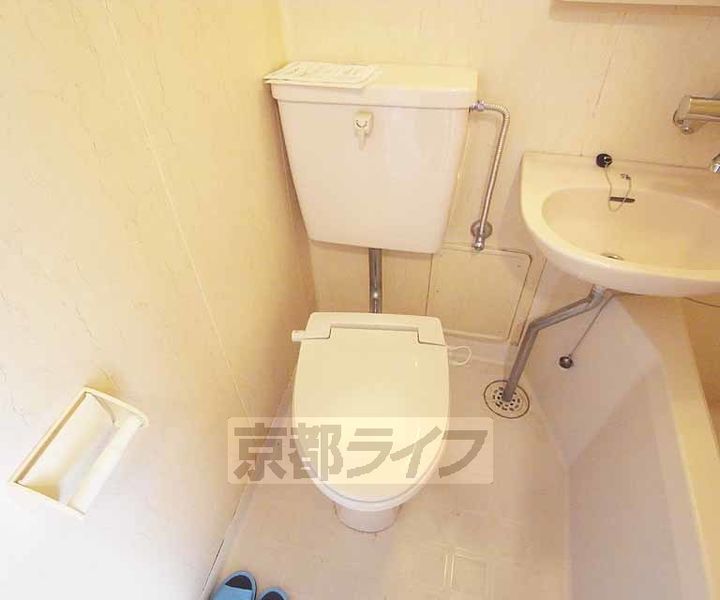 京都府京都市右京区西院月双町の賃貸マンションの内装