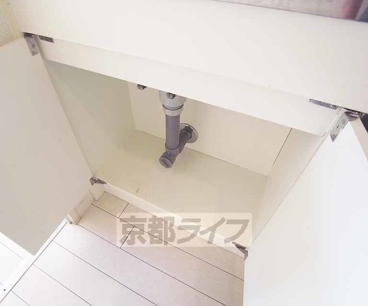 京都府京都市右京区西院月双町の賃貸マンションのキッチン