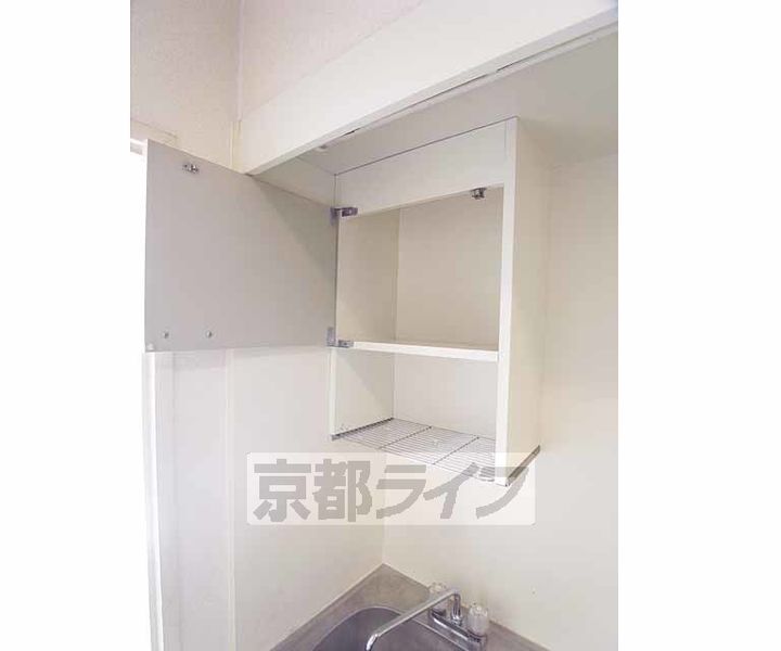 京都府京都市右京区西院月双町の賃貸マンションのキッチン