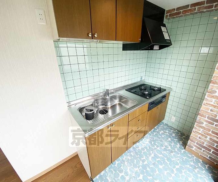 マンションSANUKI301のキッチン