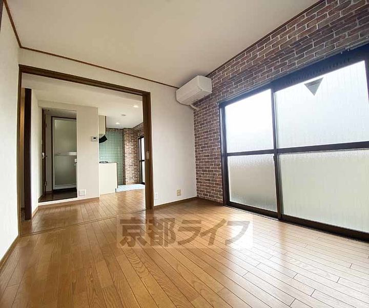 マンションSANUKI301の居間