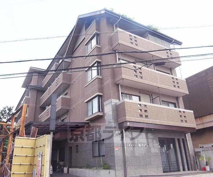 京都府京都市右京区太秦桂木町の賃貸マンションの外観