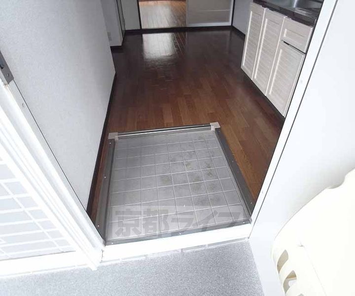 ビラージュ満月の玄関