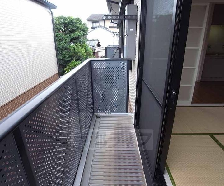京都府京都市右京区西京極東衣手町の賃貸アパートの内装