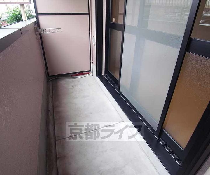 京都府京都市右京区西院清水町の賃貸マンションの内装