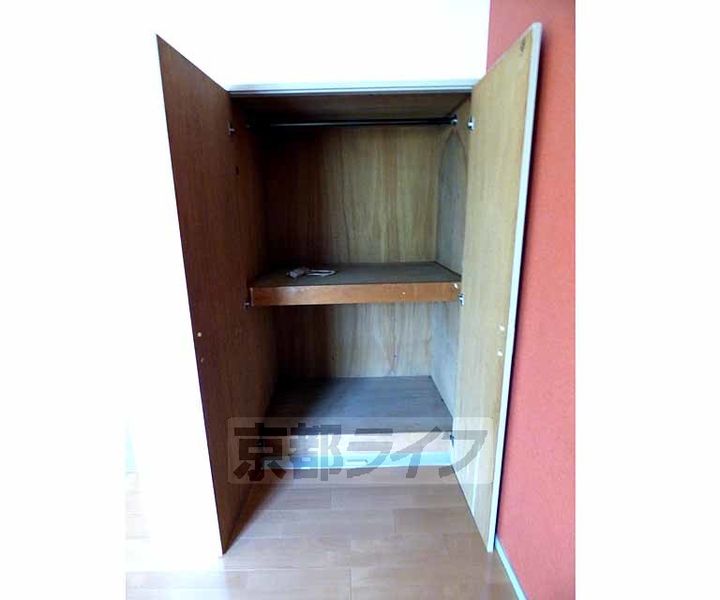 京都府京都市右京区嵯峨大覚寺門前堂ノ前町の賃貸マンションの内装