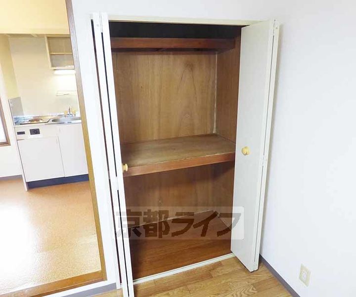 ソレーユー藤井301の内装