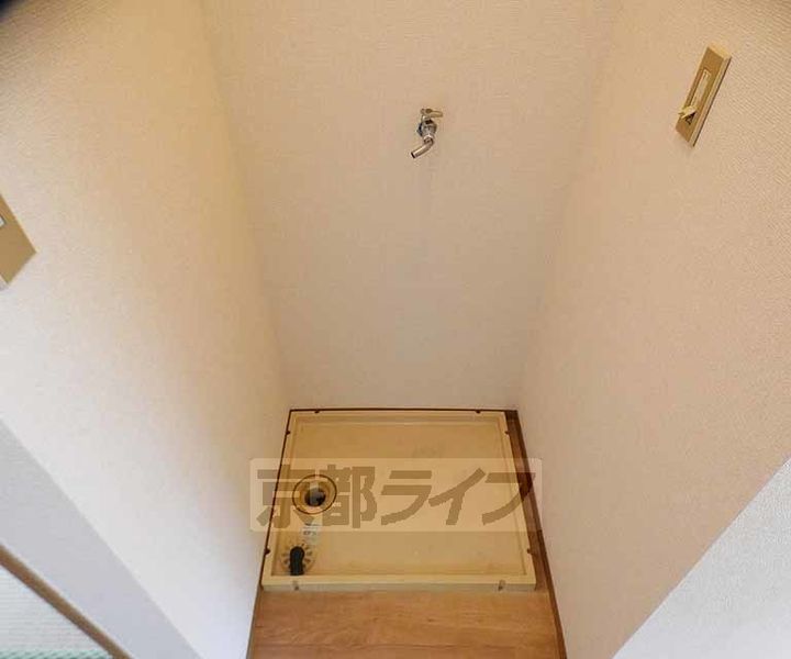 京都府京都市右京区嵯峨大覚寺門前六道町の賃貸アパートの内装