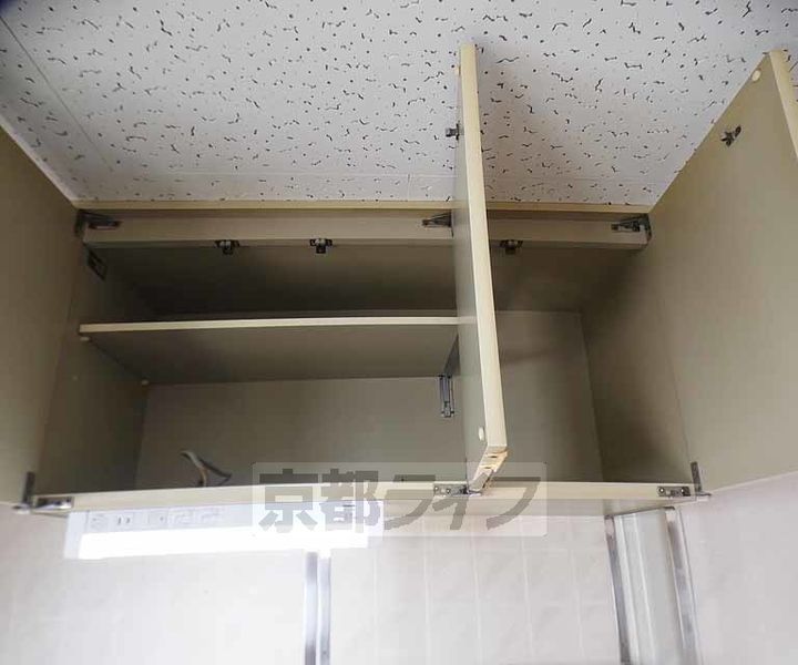 京都府京都市右京区嵯峨大覚寺門前六道町の賃貸アパートのキッチン