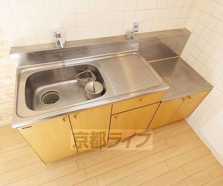 京都府京都市南区吉祥院車道町の賃貸マンションのキッチン