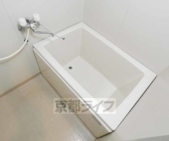 京都府京都市南区吉祥院車道町の賃貸マンションの風呂