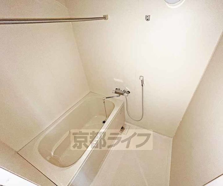 京都府京都市中京区壬生檜町の賃貸マンションの風呂