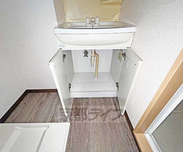 京都府京都市中京区壬生檜町の賃貸マンションの内装