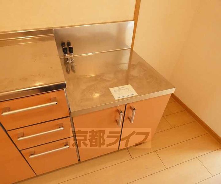 京都府京都市南区上鳥羽馬廻町の賃貸マンションのキッチン