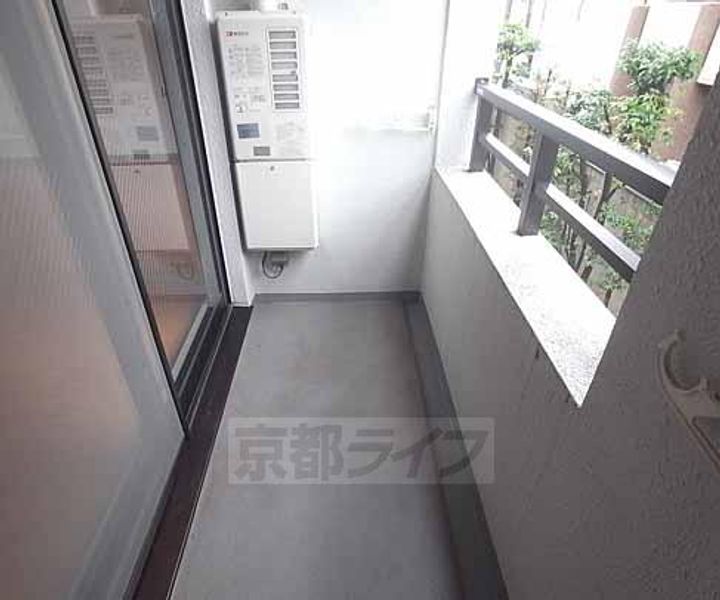 京都府京都市右京区西院坤町の賃貸マンションの内装