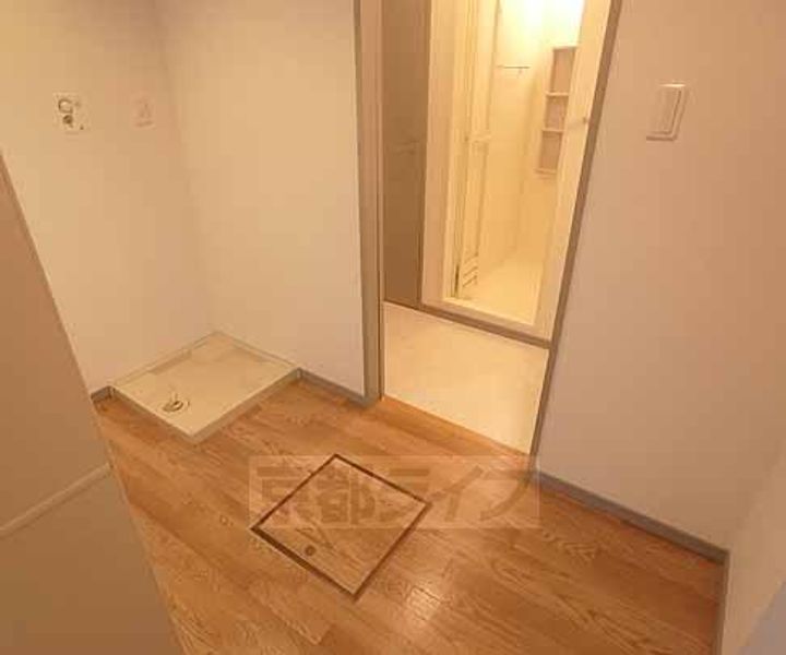 京都府京都市右京区西院坤町の賃貸マンションの内装