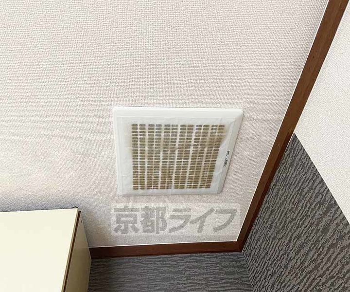 京都府京都市右京区嵯峨天龍寺瀬戸川町の賃貸マンションのキッチン