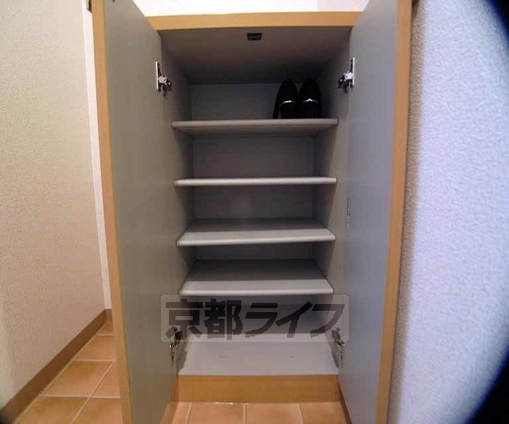 サンロイヤル三条の内装