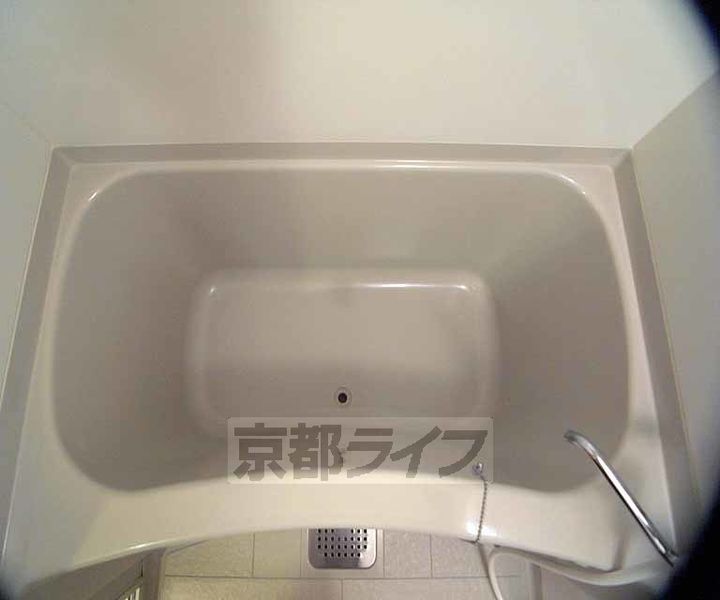 サンロイヤル三条の風呂