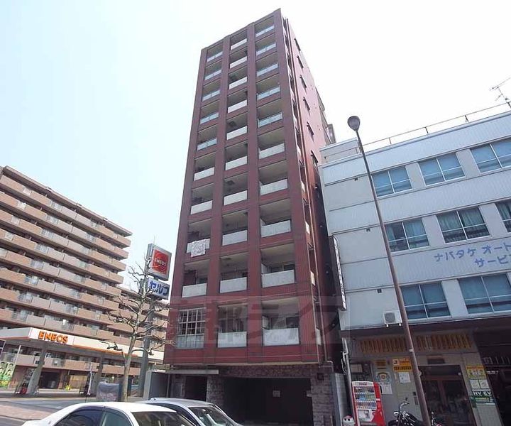 京都府京都市右京区西院高田町の賃貸マンションの外観