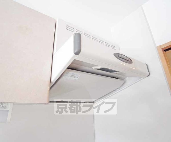 京都府京都市右京区太秦下刑部町の賃貸マンションのキッチン