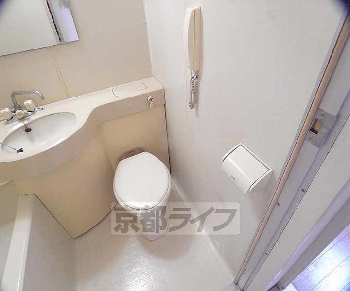 京都府京都市中京区福屋町の賃貸マンションの内装