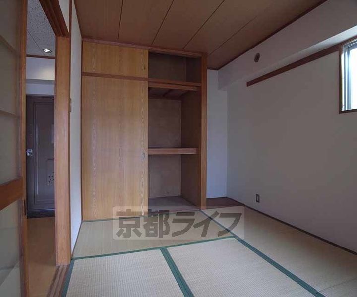 ハイツグロース202の寝室