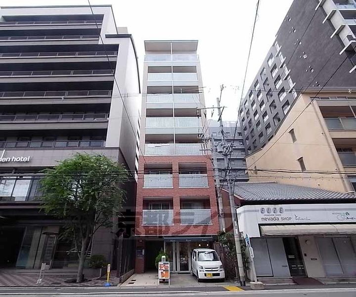 カーサ・ヴェルデ西洞院の外観