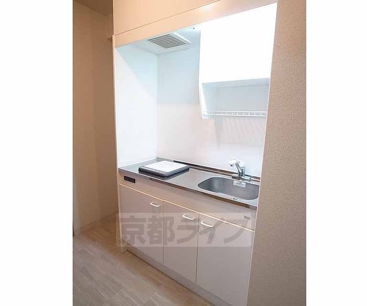 カーサ・ヴェルデ西洞院のキッチン