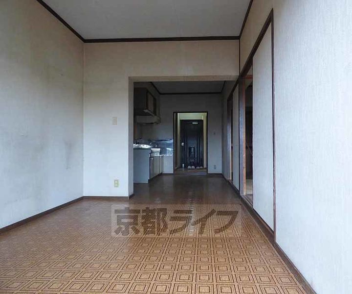 ニュー太田205の居間