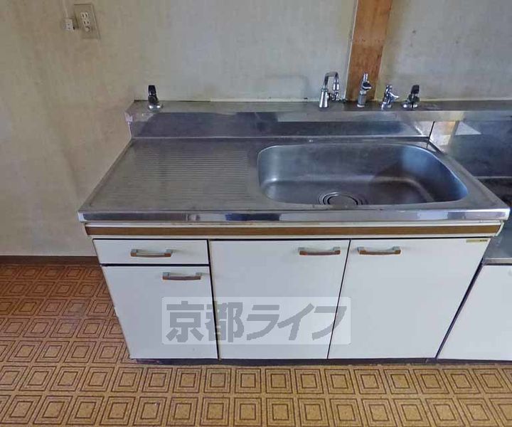 ニュー太田205のキッチン