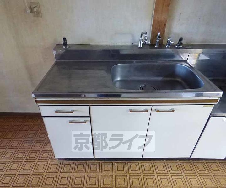 ニュー太田205の玄関
