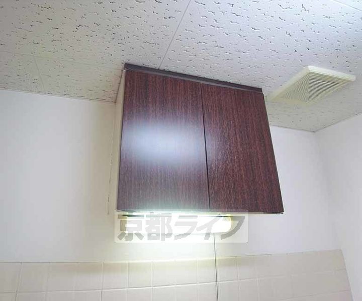 京都府京都市中京区西ノ京南壺井町の賃貸マンションのキッチン