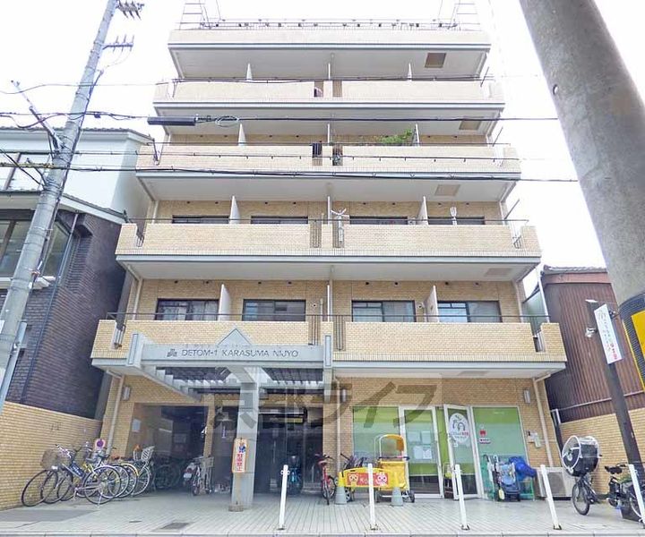 DETOM−1烏丸二条の外観