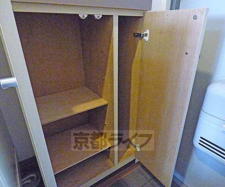 京都府京都市下京区新町通四条下ル四条町の賃貸マンションの内装
