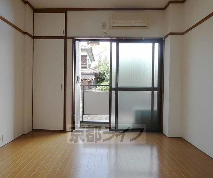 コーポ東山203の居間