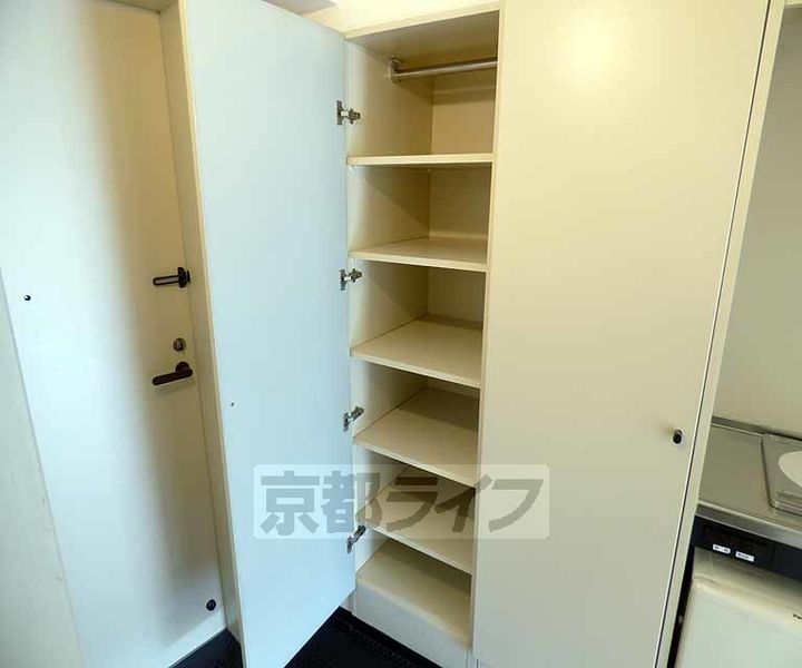 京都府京都市東山区梅宮町の賃貸マンションの内装